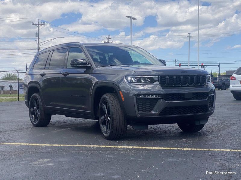New 2026 Jeep Grand Cherokee L Limited 4x4
