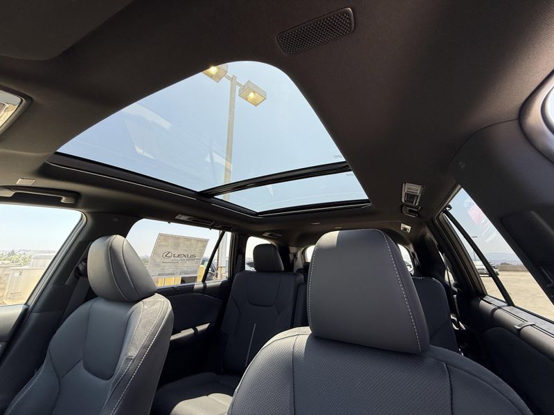 2025 LEXUS TX 350 LuxuryImage 20