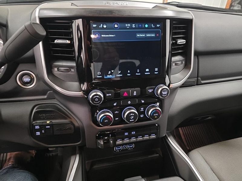 2023 Ram 2500 Big Horn photo 18
