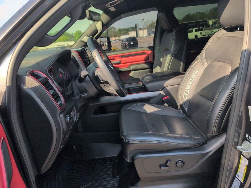 2021 RAM 1500 RebelImage 12