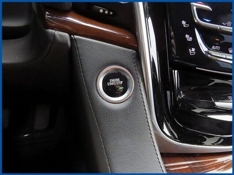 2020 Cadillac Escalade Premium LuxuryImage 19