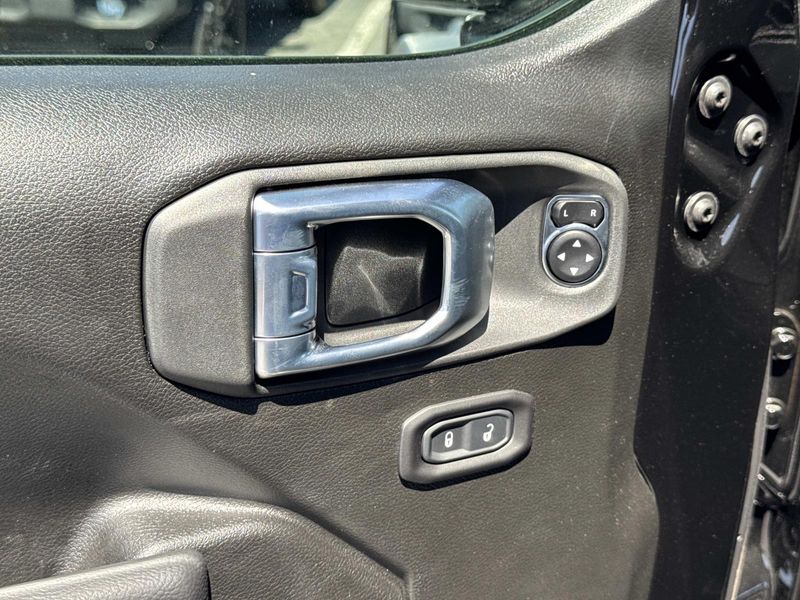 New 2026 Jeep Gladiator Rubicon 4x4