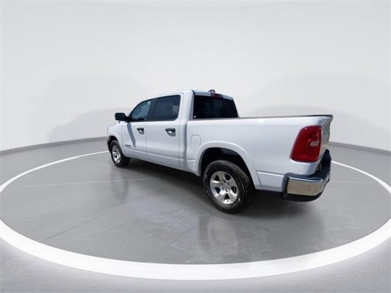 2025 RAM 1500 Big Horn Crew Cab 4x2 5