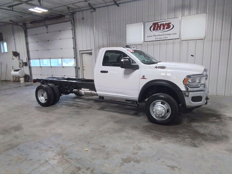 2024 RAM 5500 Chassis Cab Tradesman in a Bright White Clear Coat exterior color and Diesel Gray/Blackinterior. Thys Motor Company 319-318-6640 pixelmotiondemo.com 