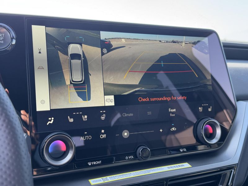 New 2026 Lexus TX 350 F SPORT HandlingImage 27