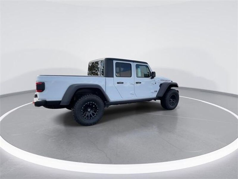 New 2025 Jeep Gladiator Mojave 4x4Image 8