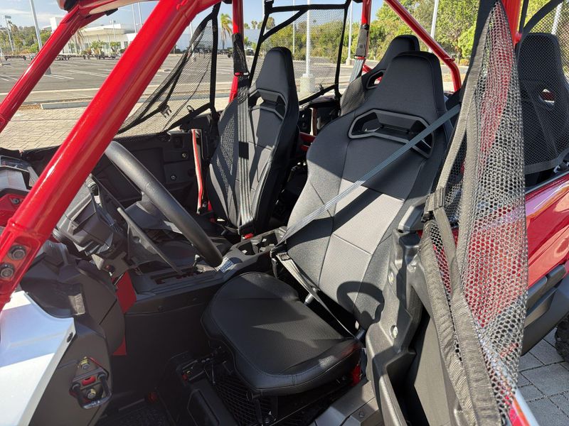 New 2026 Honda TALON1000R4 FOX LIVEVALVE Image 24