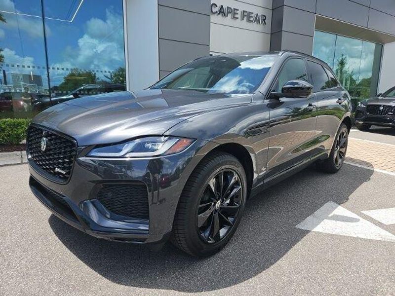 2025 Jaguar F-PACE R-Dynamic S