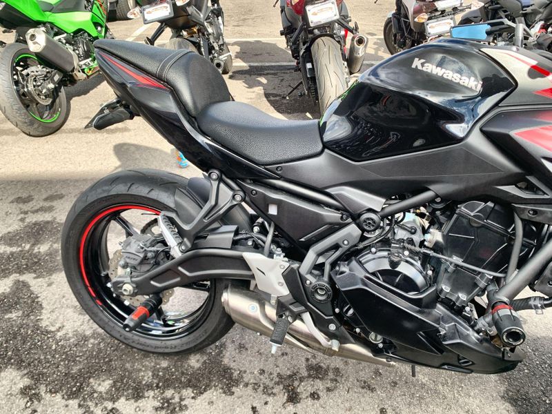 Used 2023 Kawasaki Z650 Base Image 15