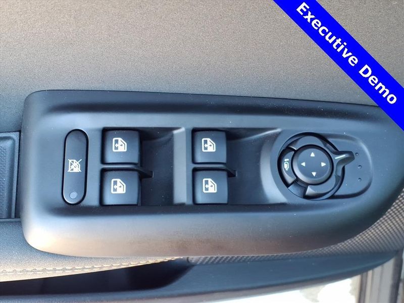 New 2025 Alfa Romeo Tonale AwdImage 17