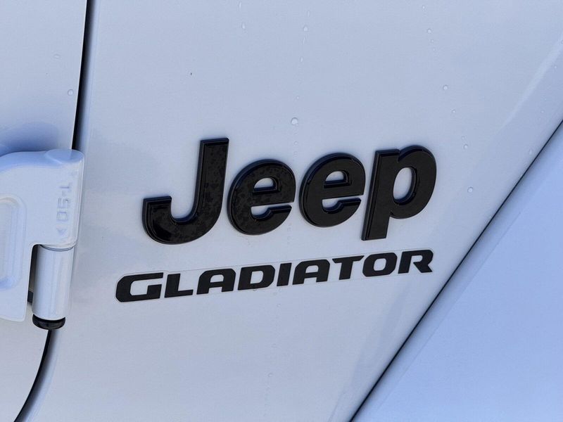 2021 Jeep Gladiator High AltitudeImage 13