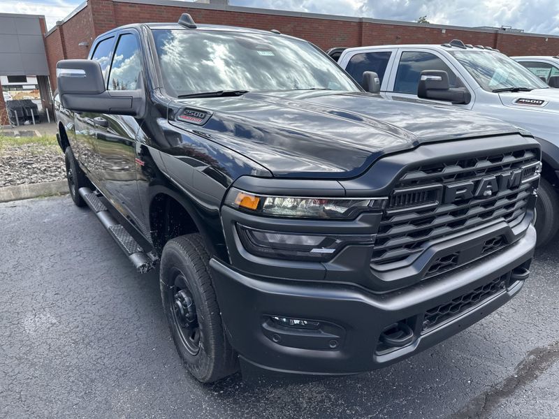 New 2025 RAM 2500 Tradesman Crew Cab 4x4 6