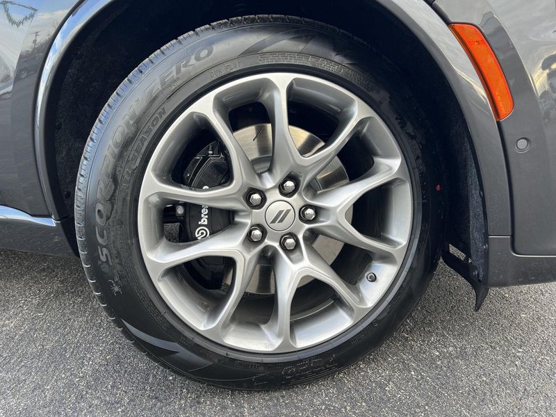 2026 Dodge Durango GT Premium photo 2