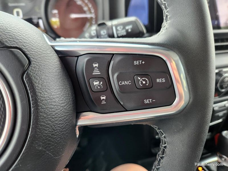 Used 2025 Jeep Wrangler 4xE Sahara