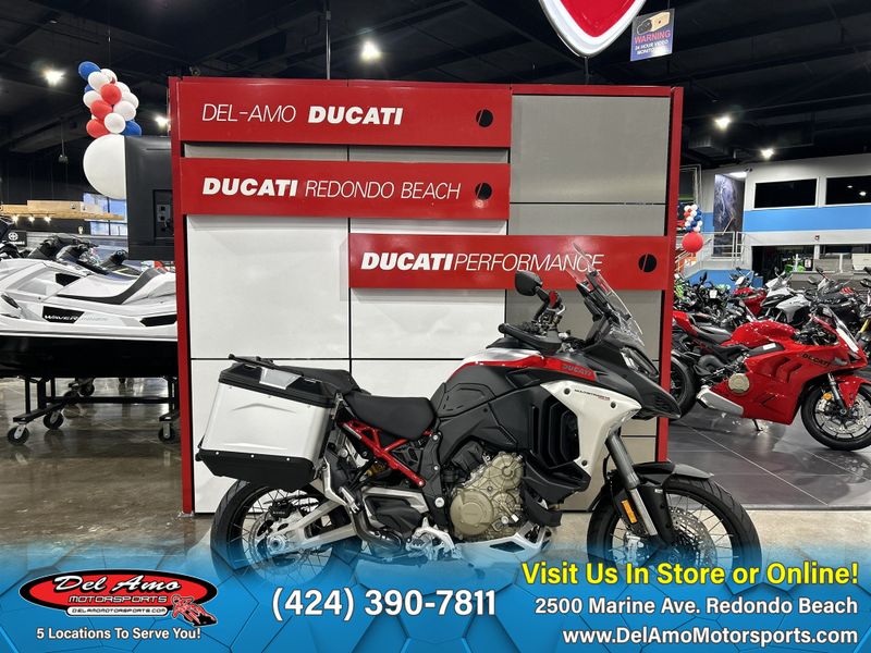 2024 Ducati MULTISTRADA V4 RALLY TRAVEL & RADARImage 2