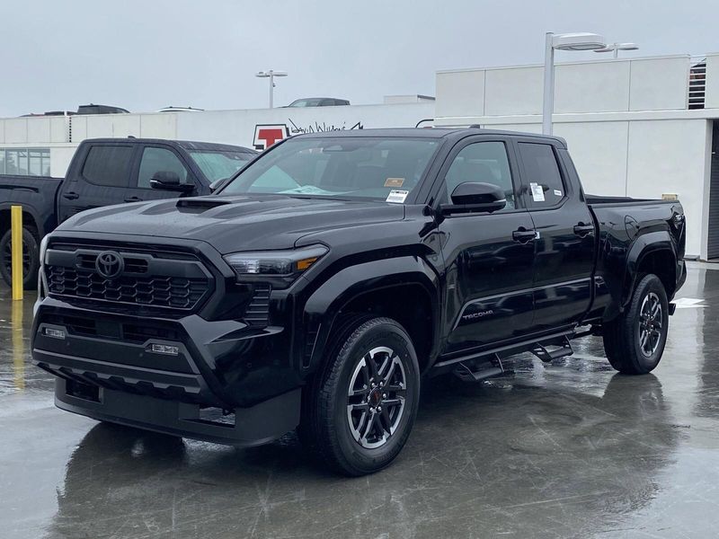 2025 Toyota Tacoma TRD SportImage 6