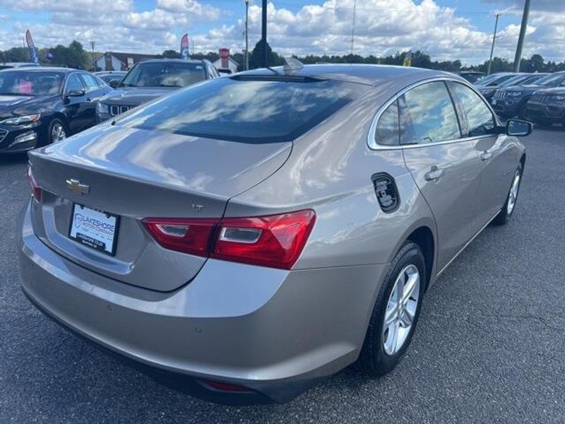 2023 Chevrolet Malibu LTImage 7