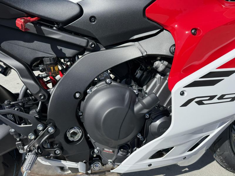 New 2025 Yamaha YZF-R9 Image 8