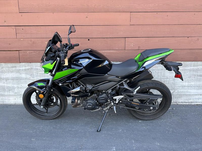 Used 2022 Kawasaki Z 400 ABS 
