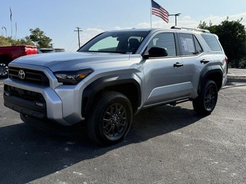 2025 Toyota 4Runner SR5 photo 3
