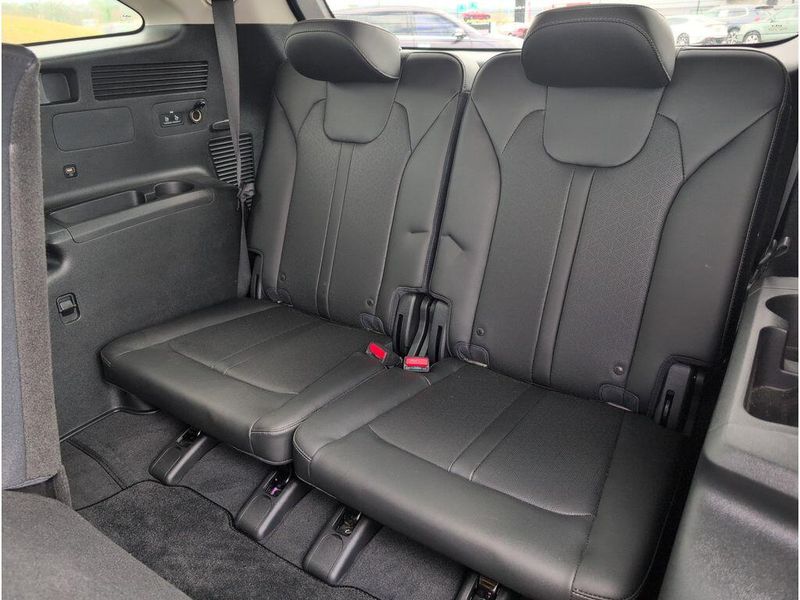 Used 2023 Kia Sorento SImage 29