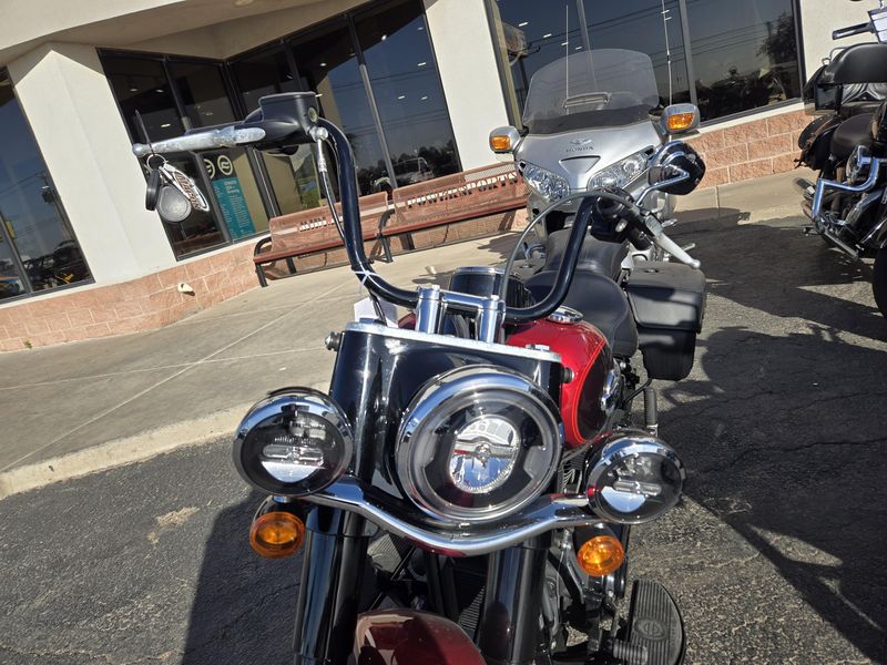 USED 2019 HARLEY SOFTAIL HERITAGE CLASSIC Image 8