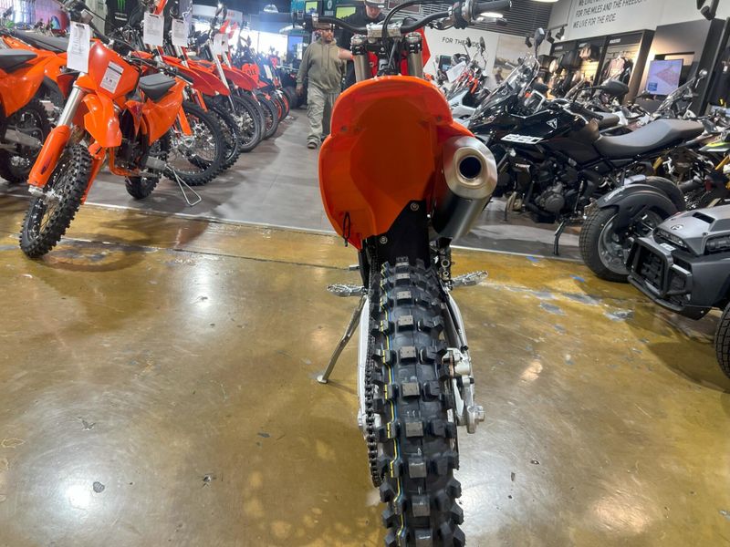 New 2025 KTM 450 SX-F Image 5
