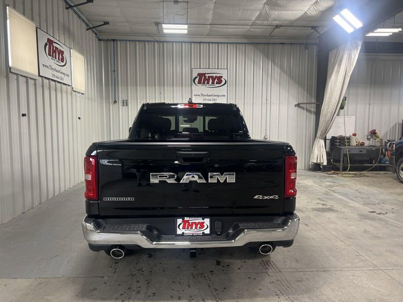 2025 RAM 1500 Big Horn Crew Cab 4x4 5