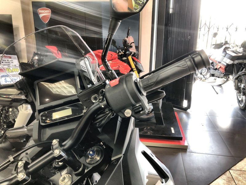 New 2026 Honda AFRICA TWIN DCT Image 24