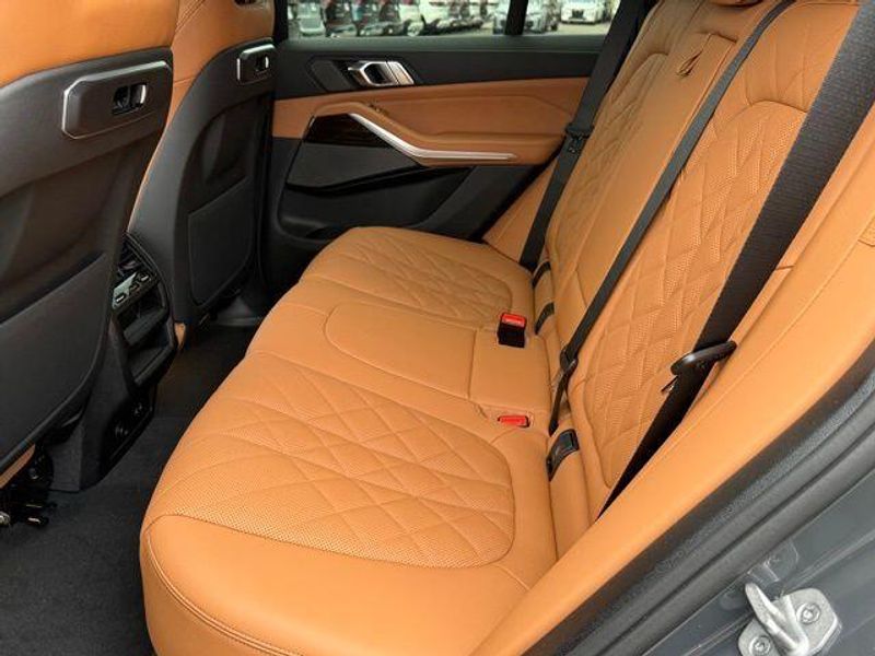 New 2026 BMW X5 sDrive40iImage 26