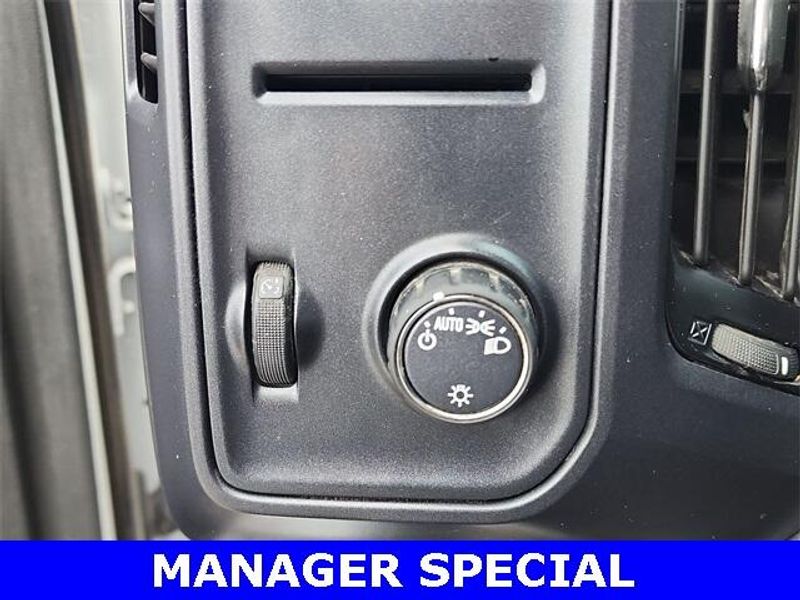 Used 2021 Chevrolet Silverado 4500HD Work TruckImage 18