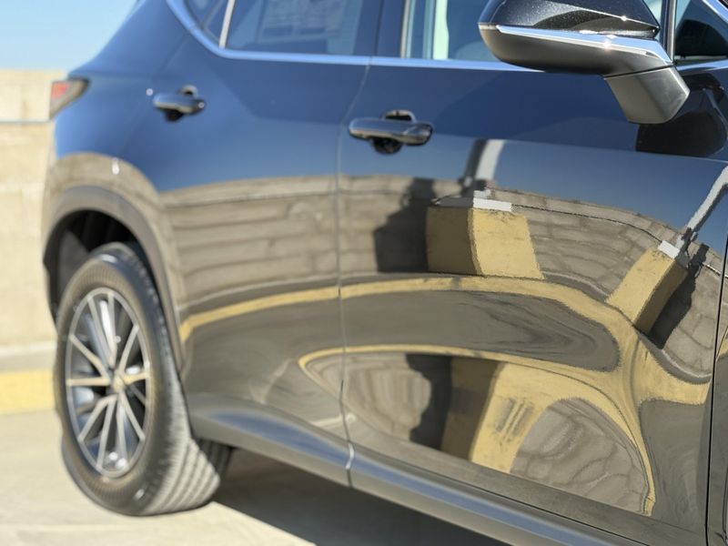 2025 Lexus NX 250Image 5