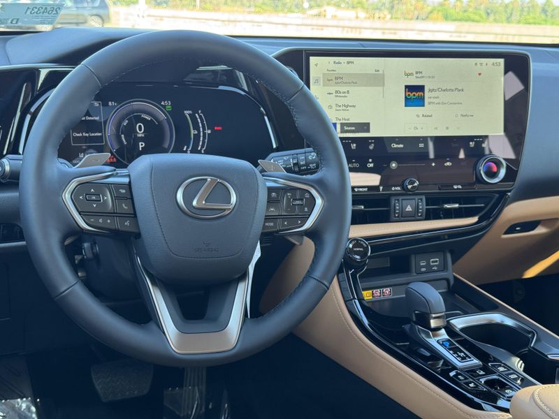 New 2026 Lexus NX 450h+ PremiumImage 29