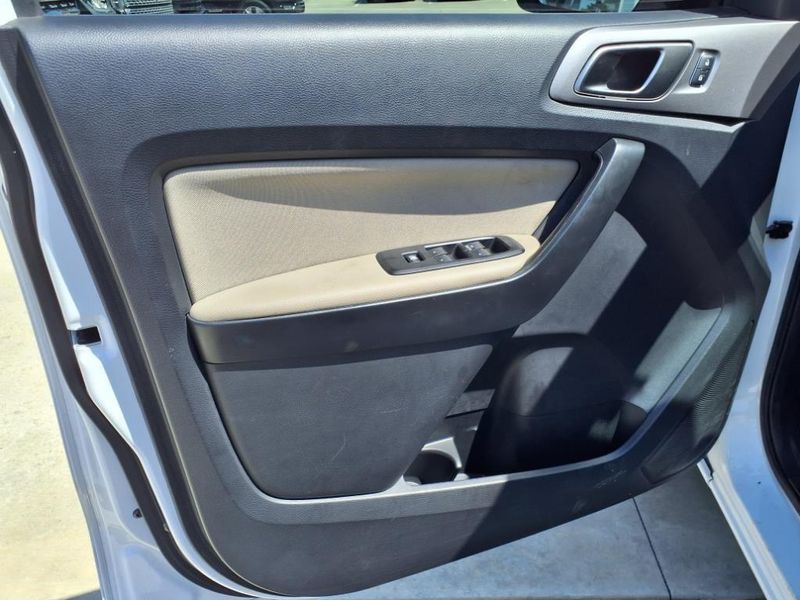 2019 Ford Ranger XLTImage 17
