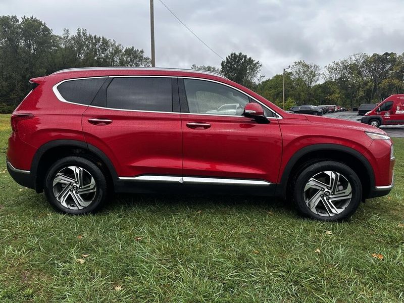2023 Hyundai Santa Fe SEL Premium photo 2