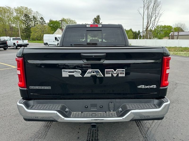 2025 RAM 1500 Big Horn Crew Cab 4x4 5