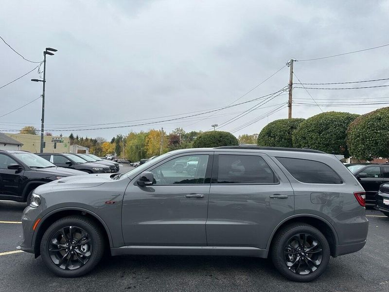 2026 Dodge Durango GT Plus photo 2