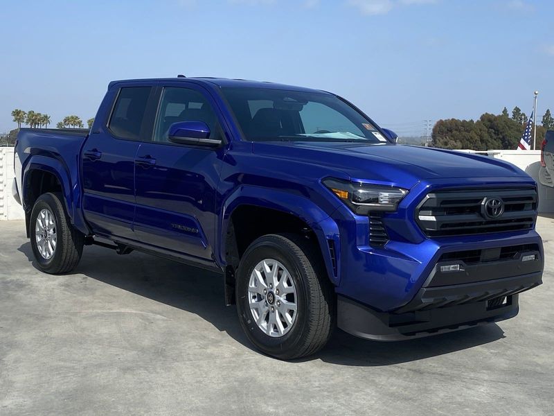 2024 Toyota Tacoma SR5Image 2