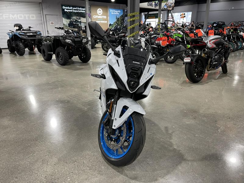 New 2026 Suzuki GSX-8R Image 6