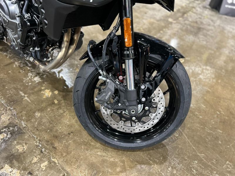 New 2026 Suzuki GSX-8S Image 11