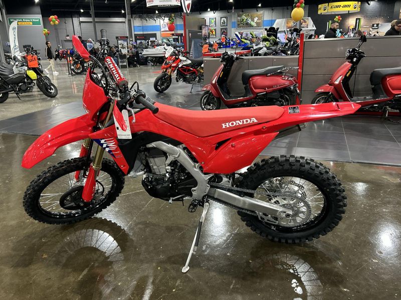 2025 Honda CRF450X  in a RED exterior color. Del Amo Motorsports of Redondo Beach (424) 390-7811 delamomotorsports.com 