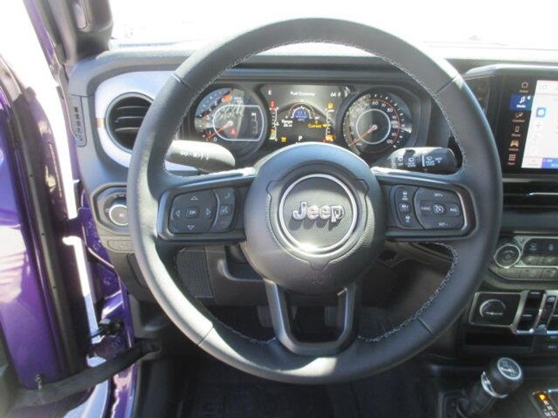 New 2026 Jeep Wrangler 4-door Sport SImage 17