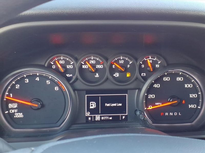 Used 2023 Chevrolet Silverado 1500 CustomImage 22