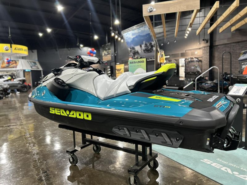 New 2025 Sea-Doo GTI SE 130 (SOUND SYSTEM) Image 12