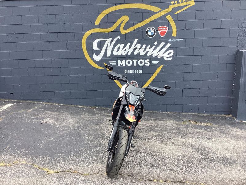 2020 KTM SMC 690 R 