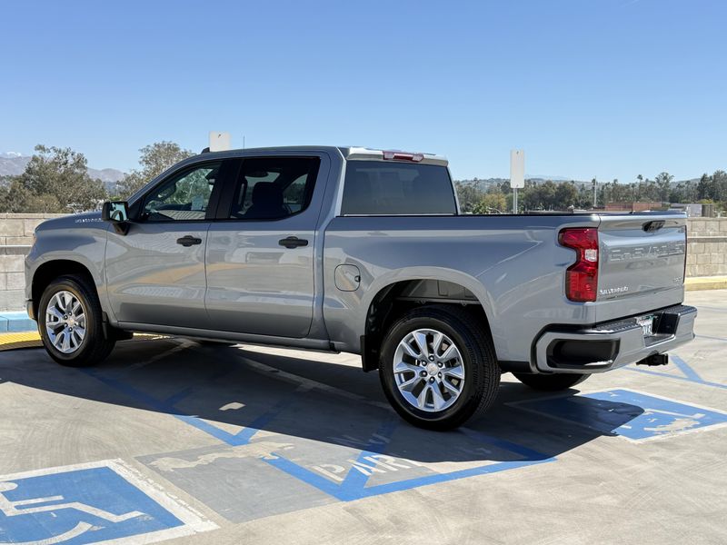 Used 2024 Chevrolet Silverado 1500 CustomImage 9