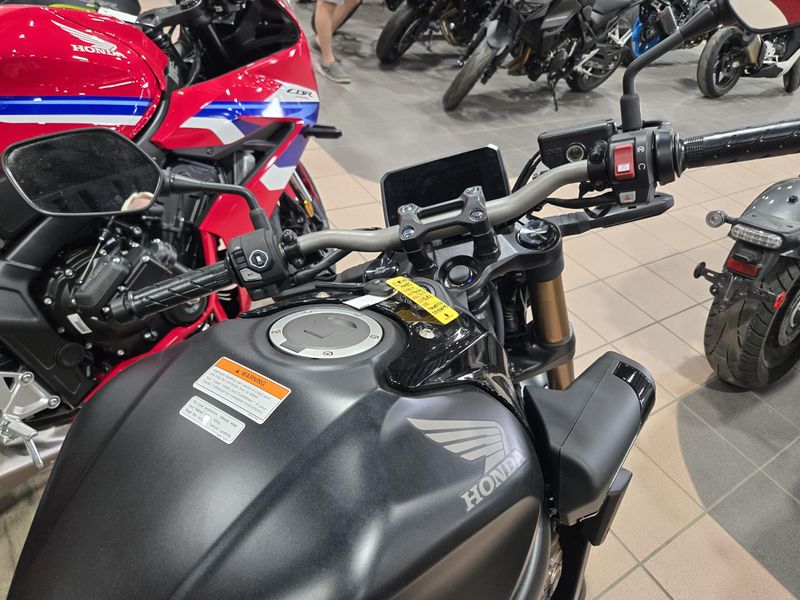 NEW 2026 HONDA CBR650R ECLUTCH Image 13