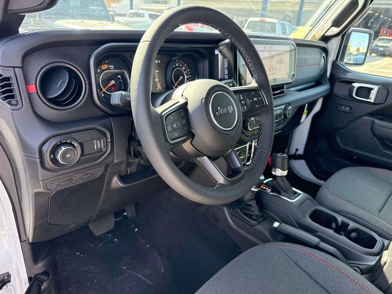 New 2026 Jeep Wrangler 4-door Rubicon