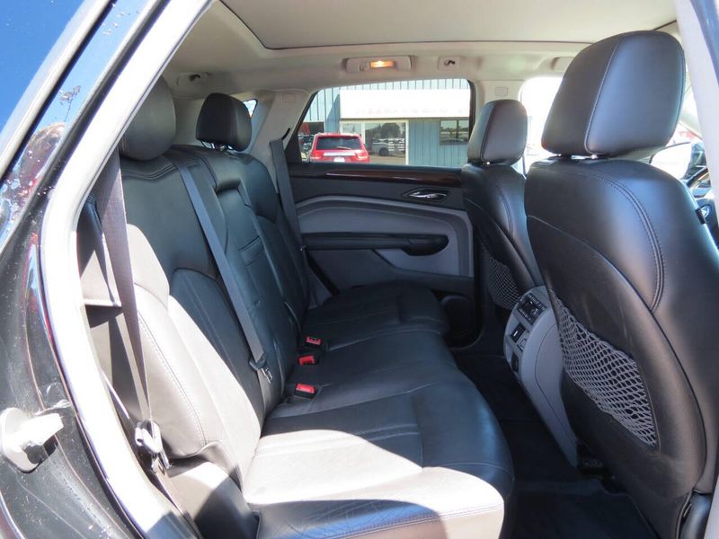 Used 2011 Cadillac SRX Premium Collection AWD 4dr SUVImage 24