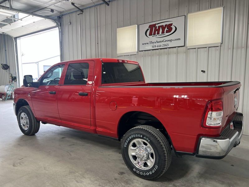 2024 RAM 2500 Tradesman Crew Cab 4x4 6